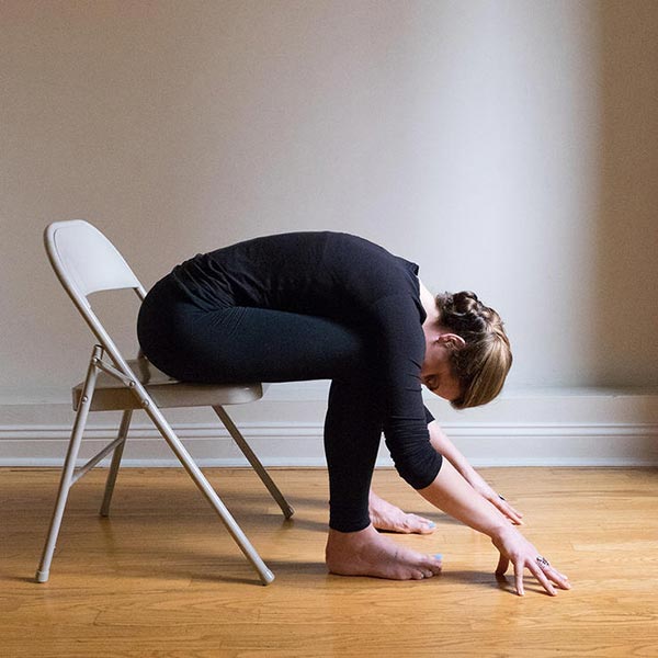 5 کشش گردن مفید در حالت نشسته