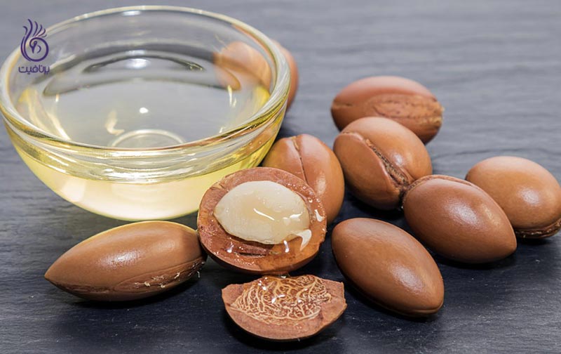 روغن آرگان برای پیشگیری از ریزش موها مفید است - برنافیت