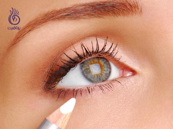چند راهکار برای اینکه جوان تر به نظر برسید - آرایش چشم - برنافیت
