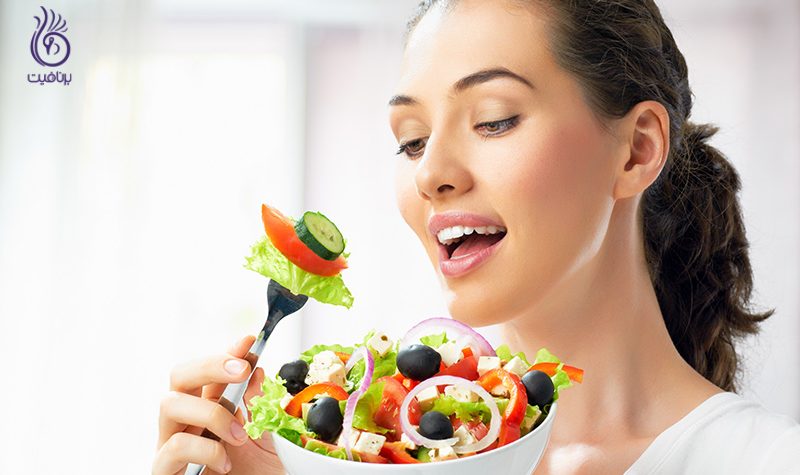 آیا رژیم های غذایی بر پوست تاثیر می گذارند؟ - برنافیت
