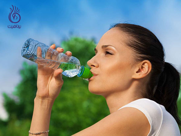 چاقی شکم- نوشیدن آب- برنافیت